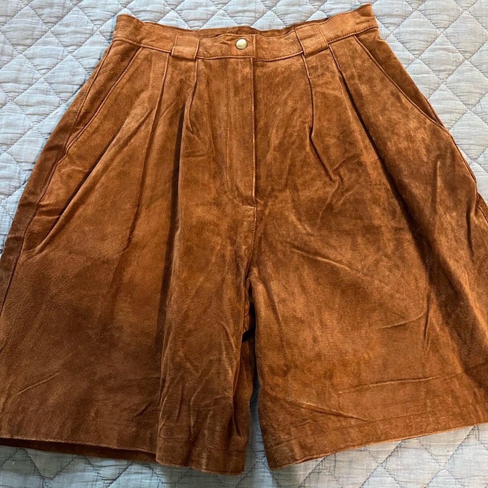 Vintage 90s‎ style Brown Suede leather High-Waisted Shorts
